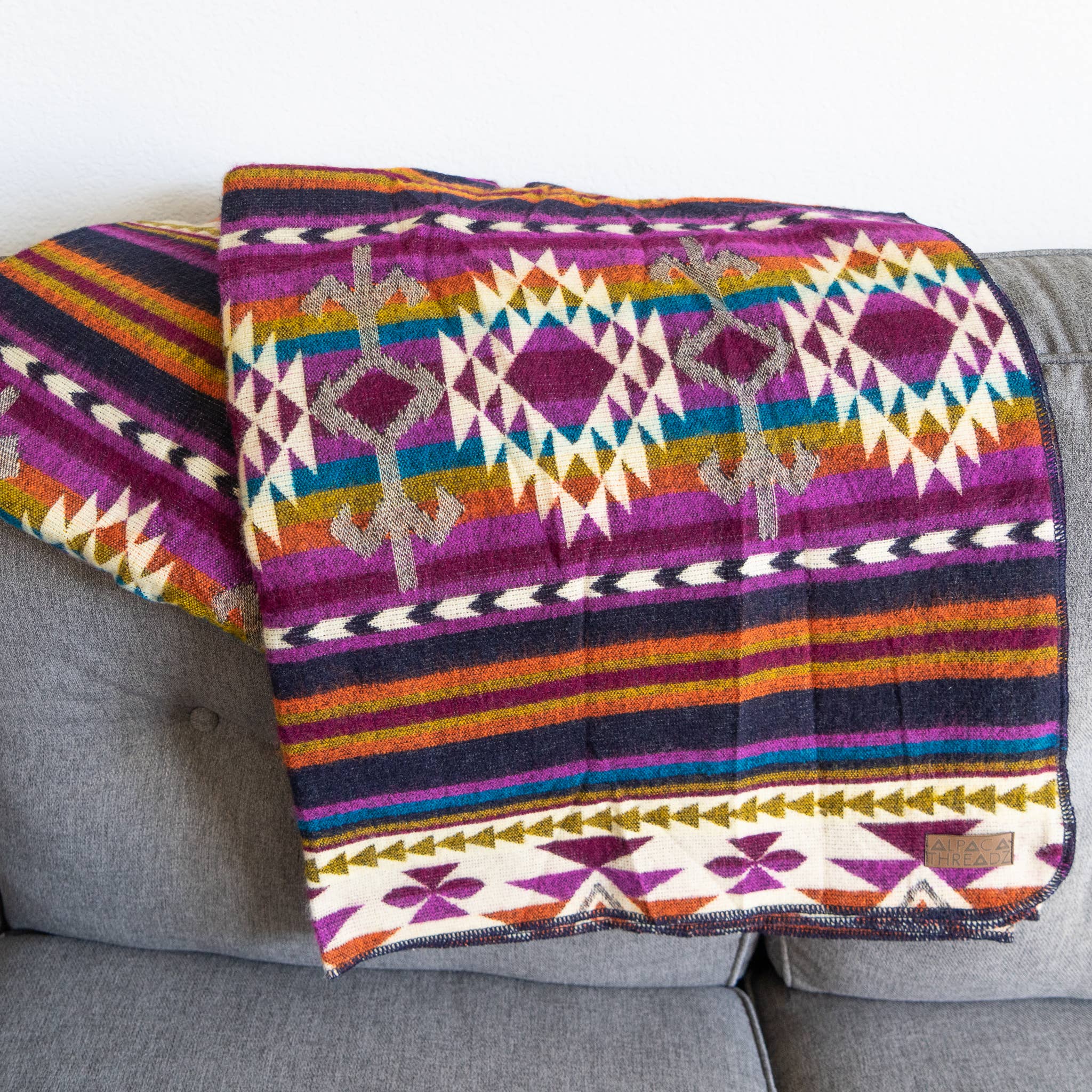 Alpaca Wool Blanket - Amethyst