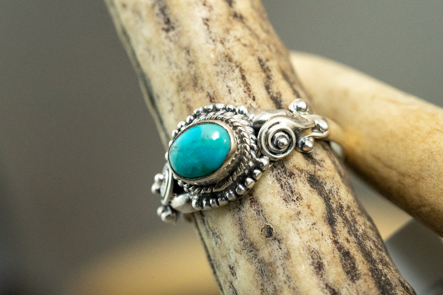 Blue Mohave Turquoise Ring size-7.5