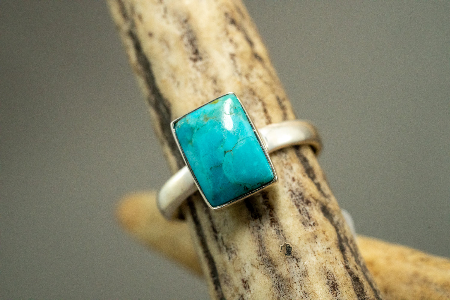 Blue Mohave Turquoise Ring size-7.5